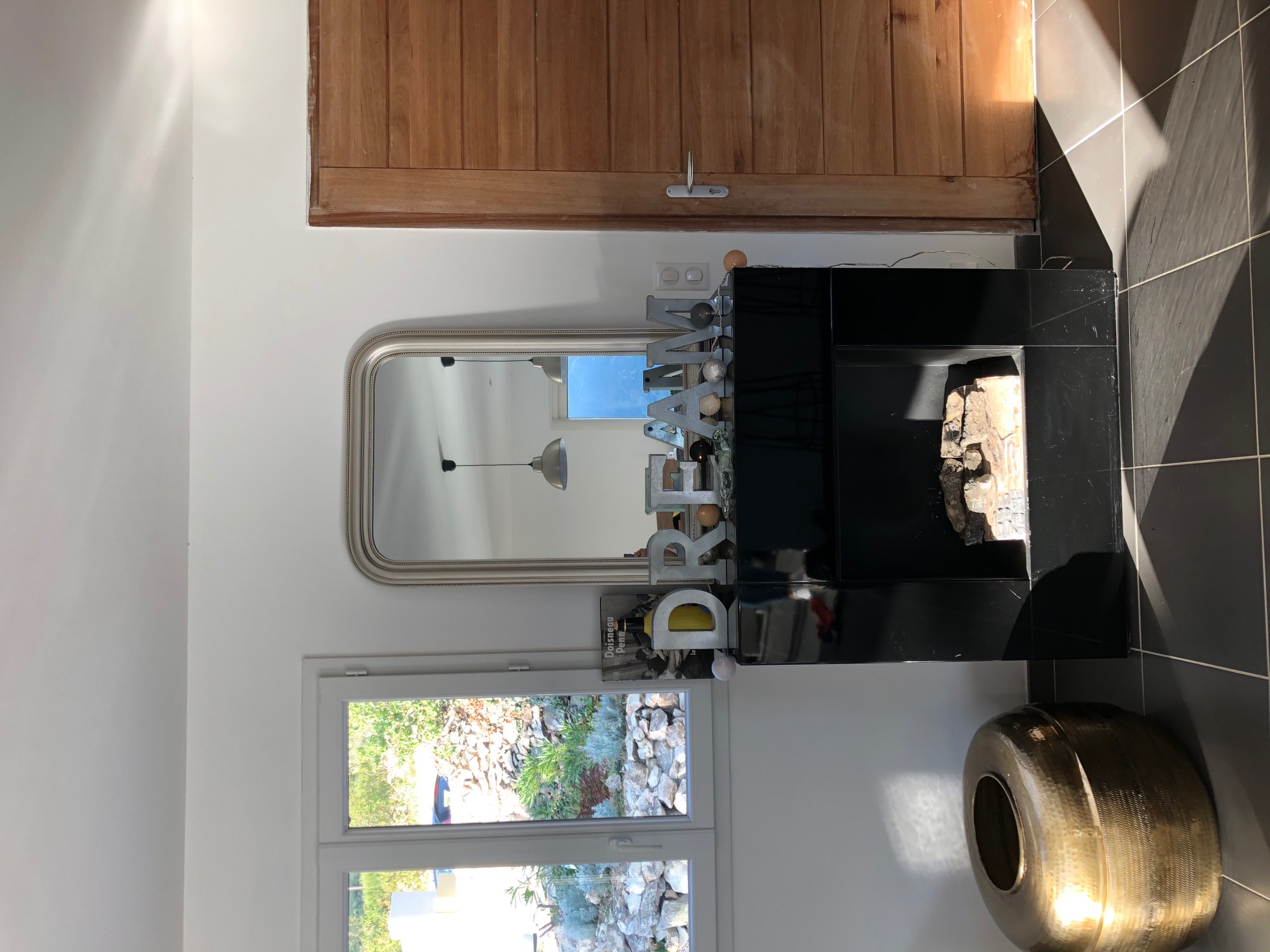 Location de Vacances en Corse. Belle villa contemporaine avec piscine chauffée à louer dans la commune de feliceto, charmant village de Balagne, à 15 minutes de la Mer, proche de l'île Rousse et Calvi. Location direct-propriétaire, 3 chambres 2 salles de bains.